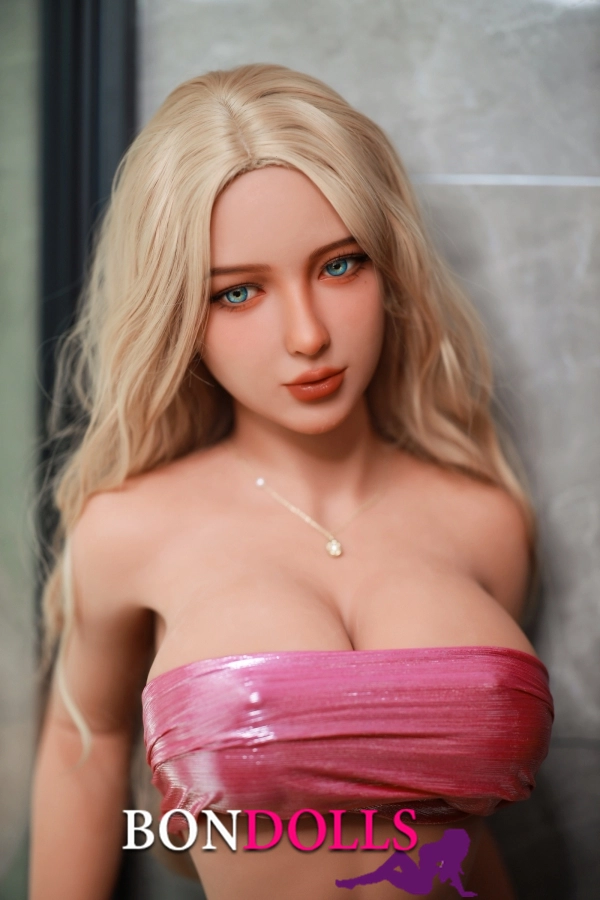 Fire Kira love dolls