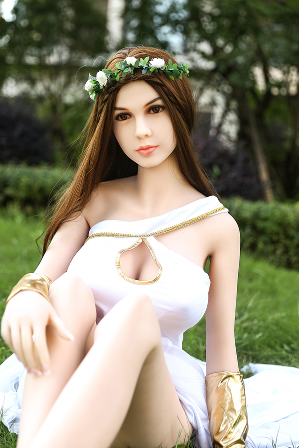 poupée de sexe love doll