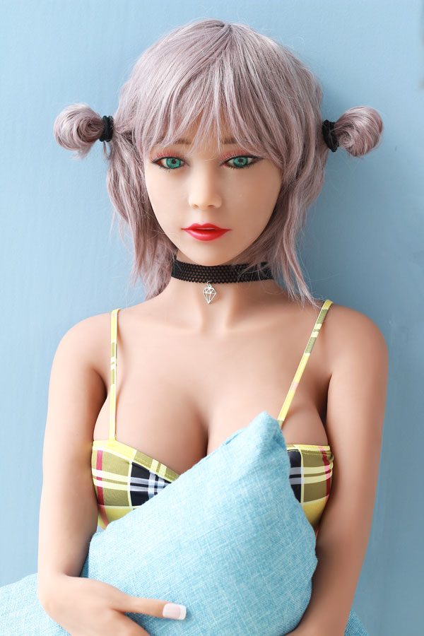 poupée silicone love doll